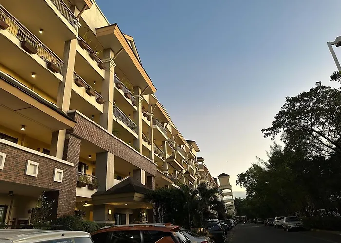 East Ortigas Mansions By Ma Apartment